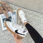 ونس لیا - کد 2924