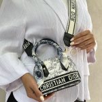 کیف آریو - 3075